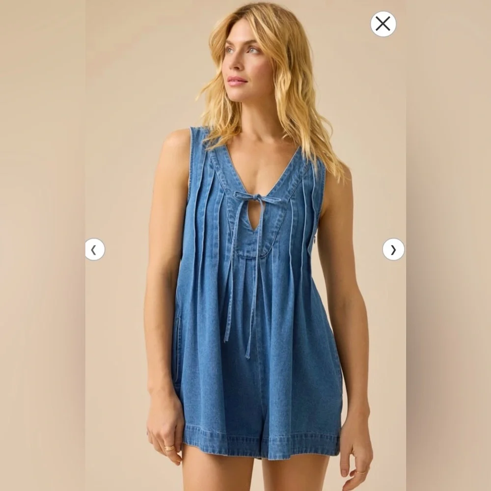 Altar'd State Evie Denim Romper- NWOT - Picture 3 of 7